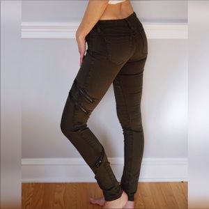 Blank NYC army green cargo pants